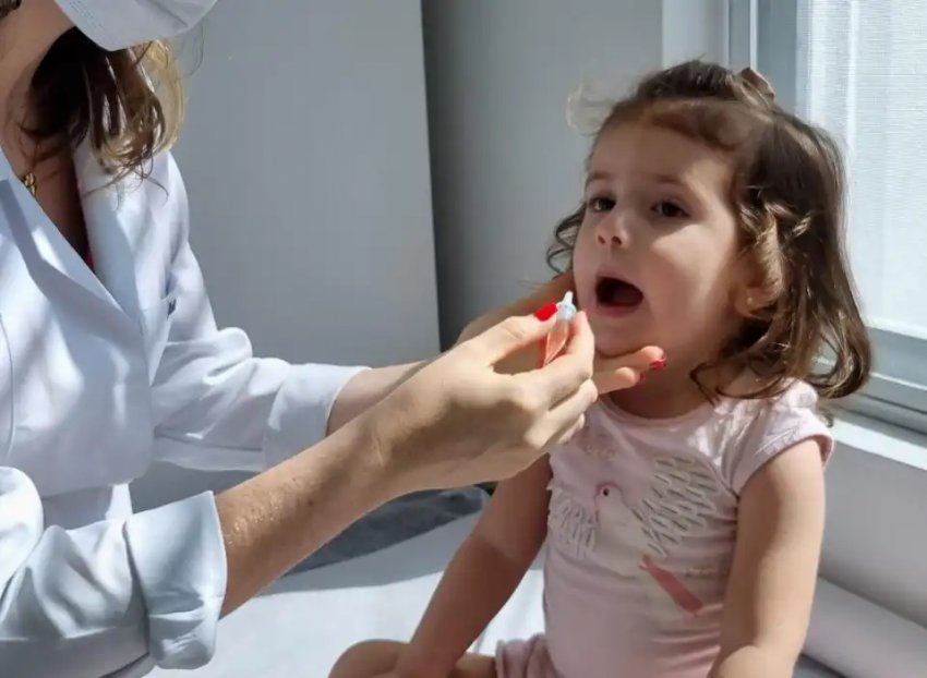 Município alcança 79% de crianças com até 5 anos imunizadas com a gotinha da pólio