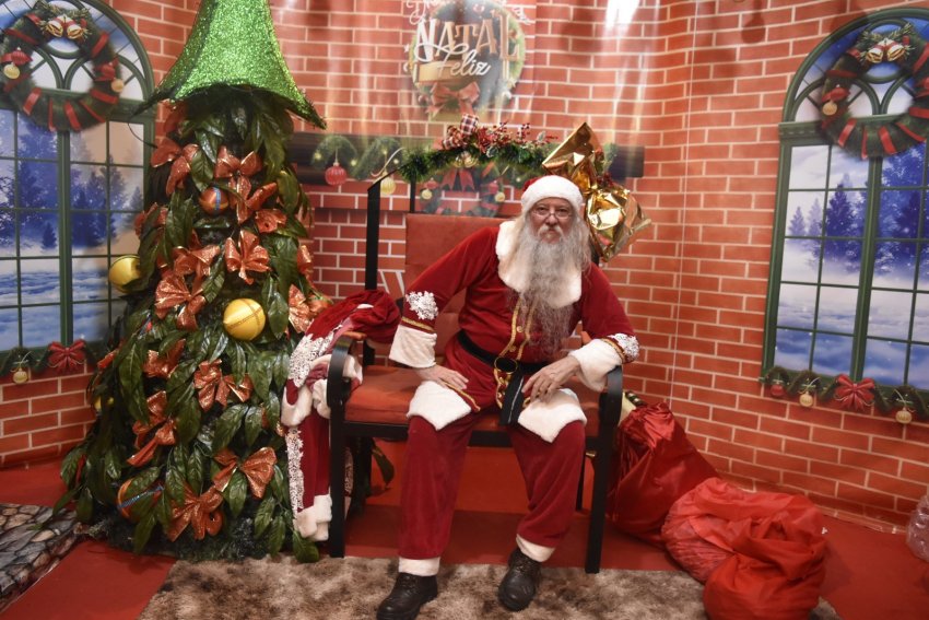 Prefeitura de Xaxim lançou o "Natal da Paz" 2023 com programação diversificada de eventos, incluindo acendimento das luzes, shows, presença do Papai Noel e atrações para toda a família