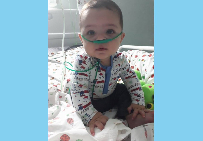 Ezequiel Gomes da Silba, de apenas 5 meses, sofre por suspensão momentânea da respiração (Foto: Arquivo da família)