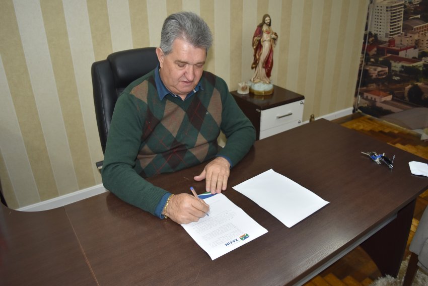 Decreto foi assinado pelo prefeito Lírio Dagort nesta terça-feira (28)