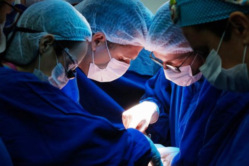 1507 procedimentos foram realizados durante o ano, quebrando o recorde de 2014, quando foram 1386 transplantes