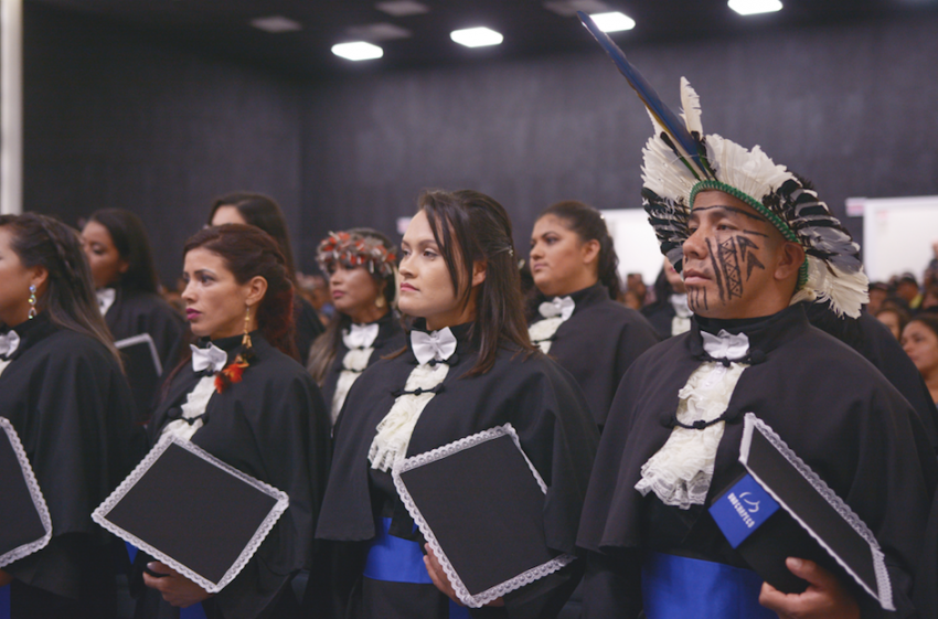 Formatura da 2ª turma dos cursos de Licenciatura Intercultural Indígena da Unochapecó, em 2019