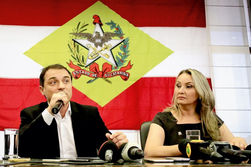 Cinco desembargadores e cinco deputados irão julgar o governador Carlos Moisés e a vice Daniela Reinehr