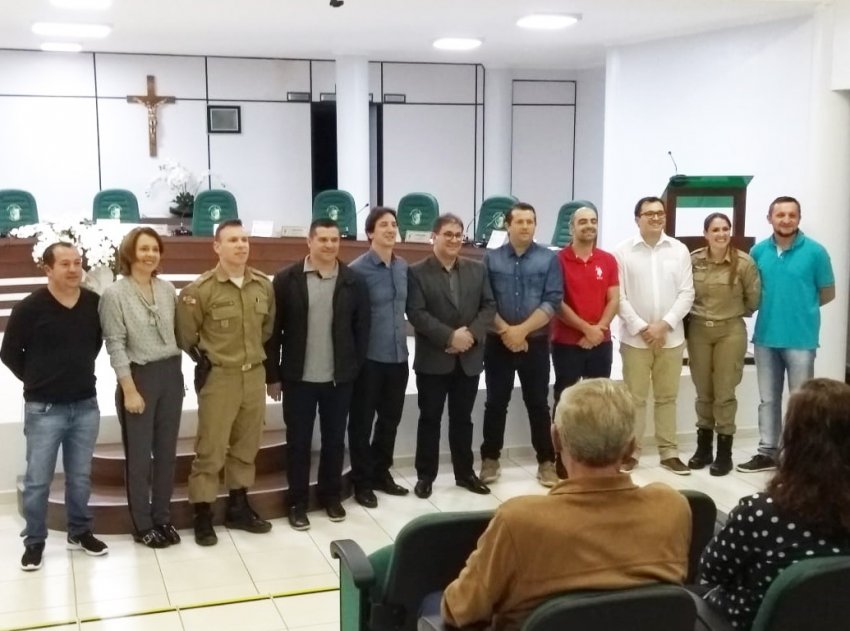 Diretoria Definitiva do Conselho Comunitário de Segurança (Conseg) foi aclamada nesta segunda-feira (23) (Foto: Polícia Militar de Xaxim)