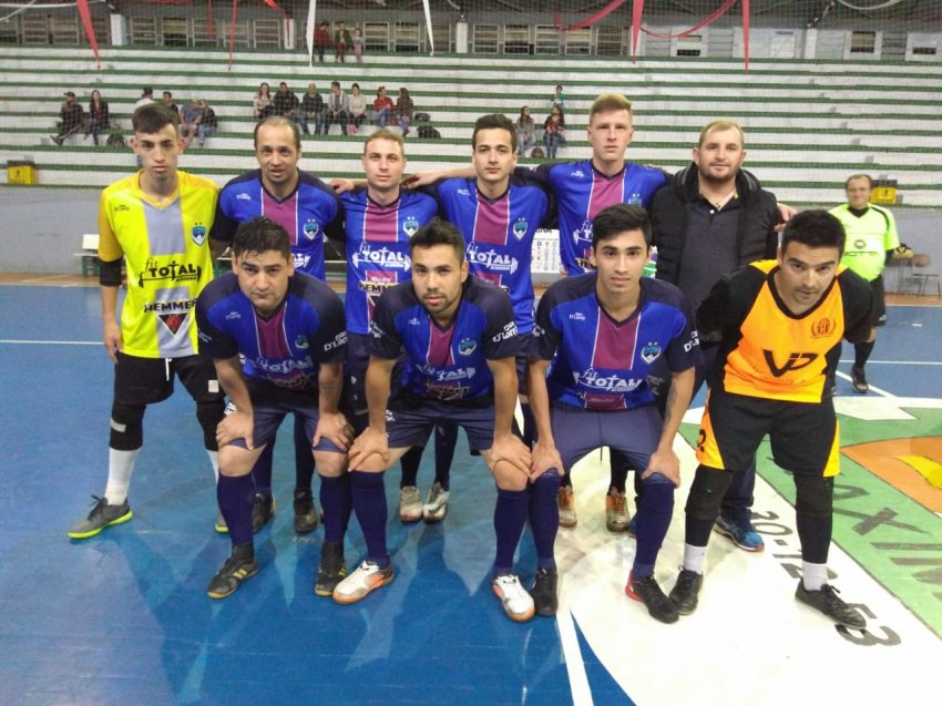 Disputas pelo Campeonato Municipal de Futsal aconteceram nesta sexta e sábado em Xaxim