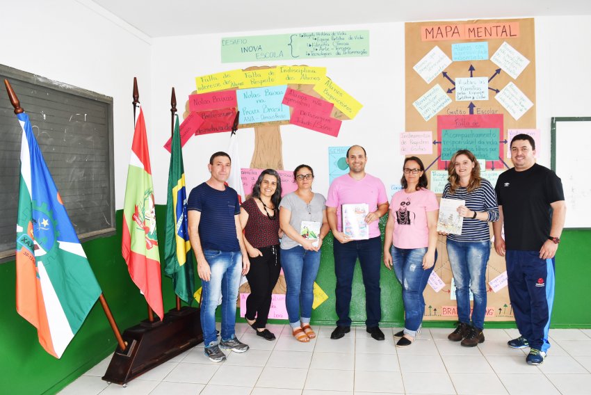 Escola de Xaxim ficou entre os finalistas da Região Sul e neste mês, irá a São Paulo (SP) participar do 4º Fórum Inovação Educativa