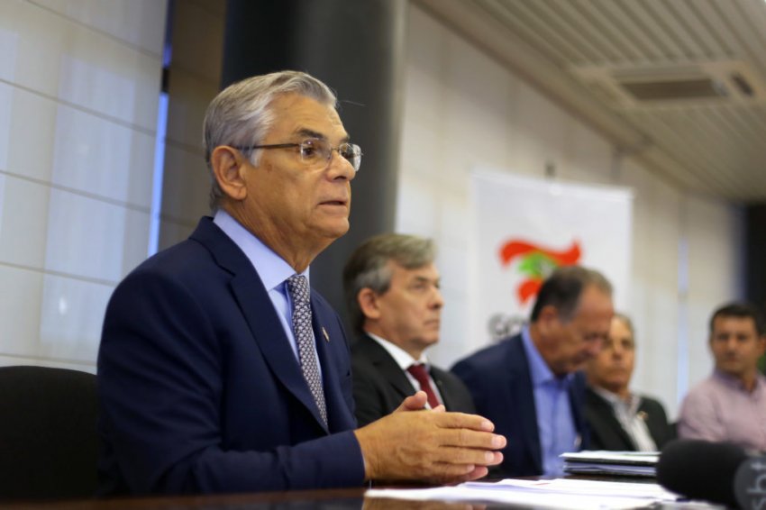 Governador Eduardo Pinho Moreira encaminhou ofício ao presidente Michel Temer nesta quinta-feira (28) (Foto: Divulgação/LÊ)