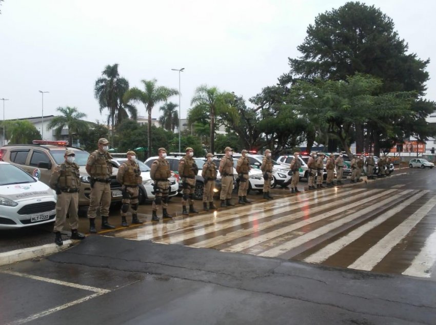 Reforço de policiais militares de Chapecó e Xanxerê fazem valer o decreto do governador em Xaxim