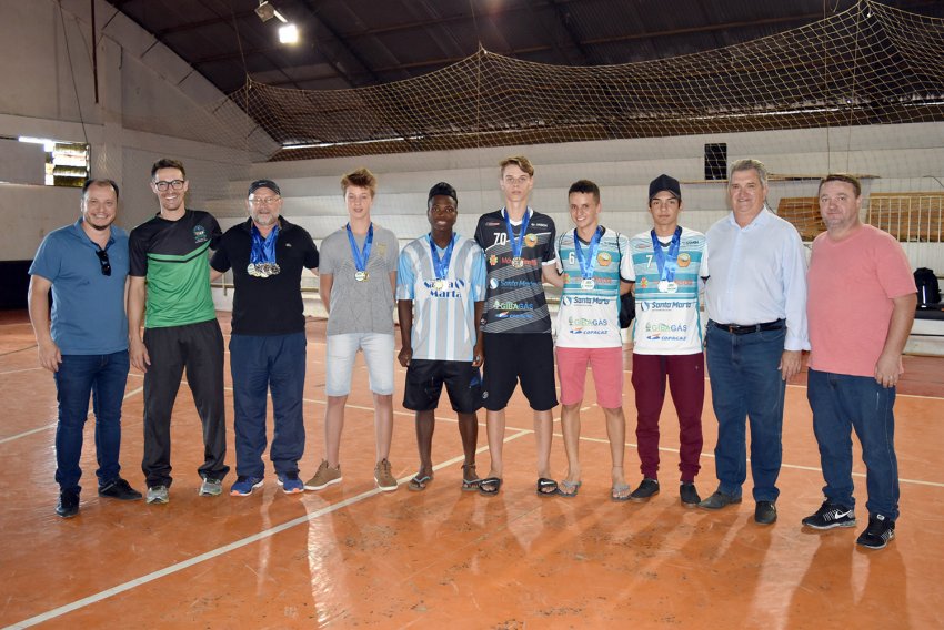 Premiação dos Jesc aconteceu no Ginásio de Esportes Pedro Ivo Campos (Foto: Prefeitura de Xaxim)