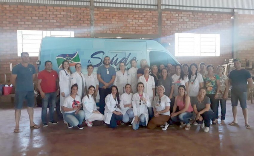 Equipe da Secretaria da Saúde esteve nesta quarta-feira (09) na linha Santa Lúcia, no interior de Xaxim