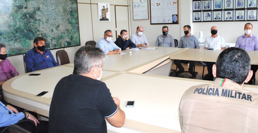 Representantes levantam a possibilidade da instalação de um batalhão da PMRv no município