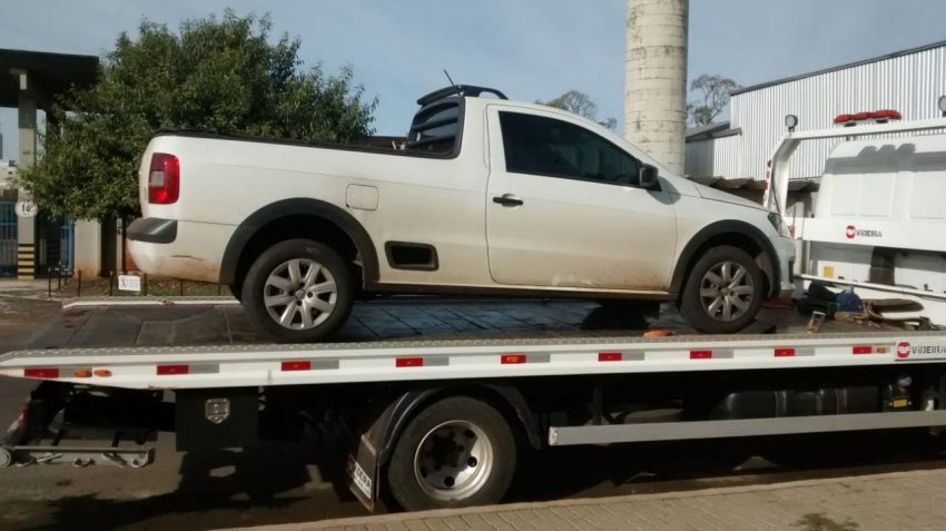 Veículo da família, levado no assalto, foi encontrado no bairro Passo dos Fortes em Chapecó